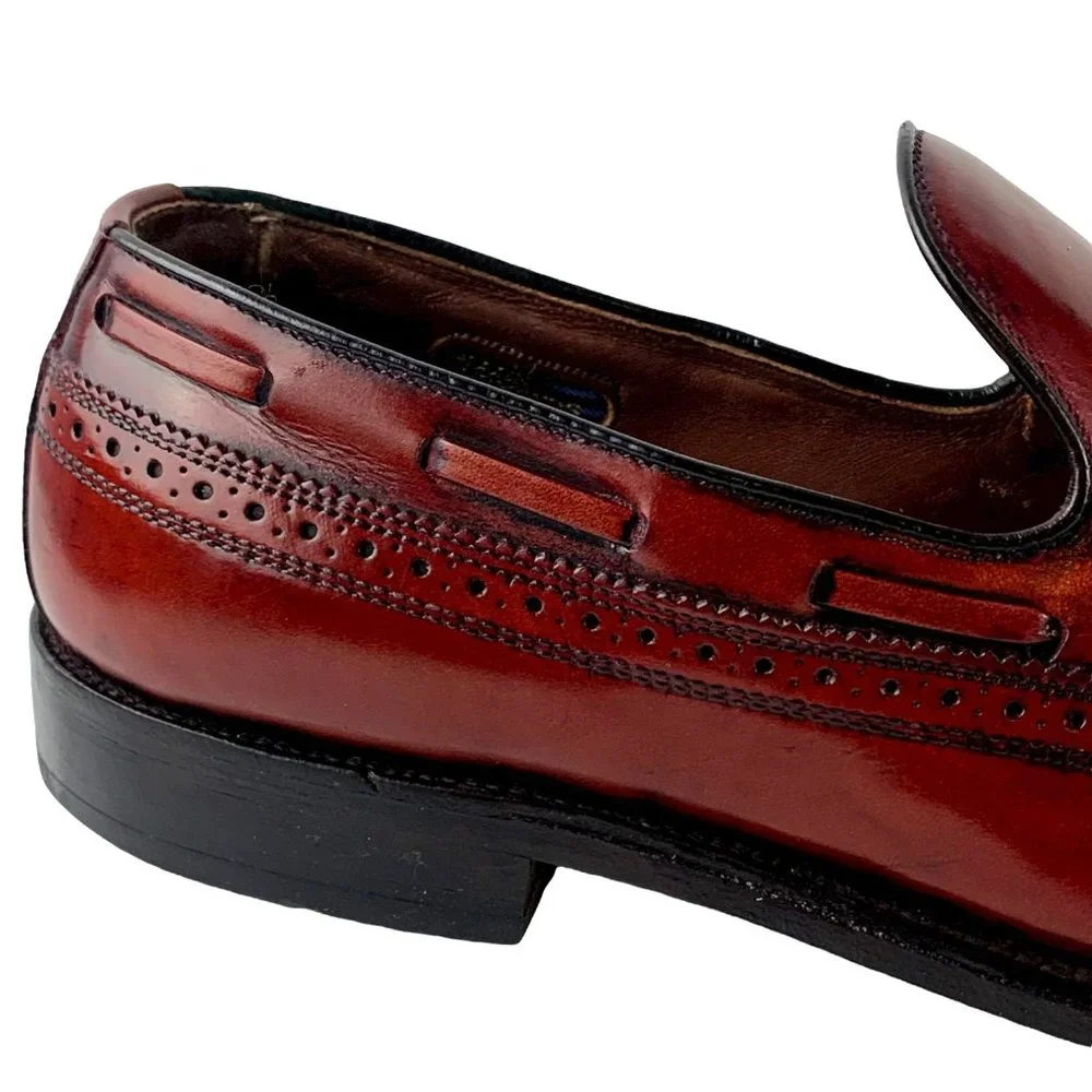 VINTAGE Allen Edmonds Berwick‎ Wingtip Loafers
